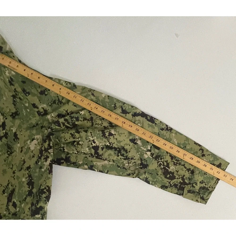 US Navy Working Parka Type III AOR2 NWU Digital Camo Large Long W911QY-11-D-0086 - Picture 12 of 12